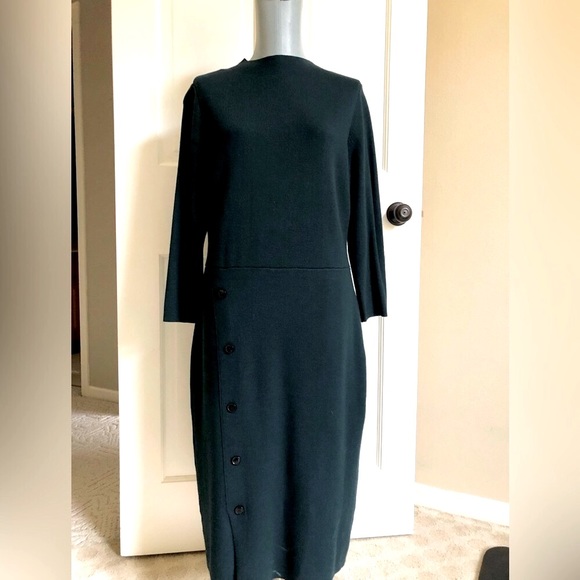 Ann Taylor Dresses & Skirts - Ann Taylor pine green stretch knit dress w/faux wrap front button detail.